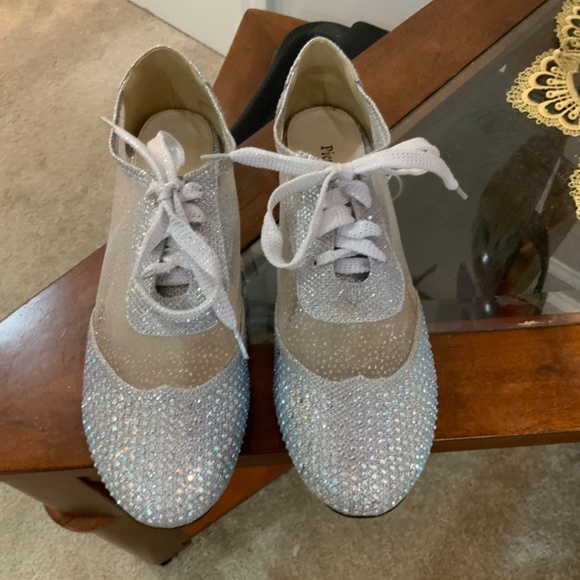 Pierre Dumas Rhinestone Silver Mesh Glitter Party Shoes Size 9 - Picture 6 of 6
